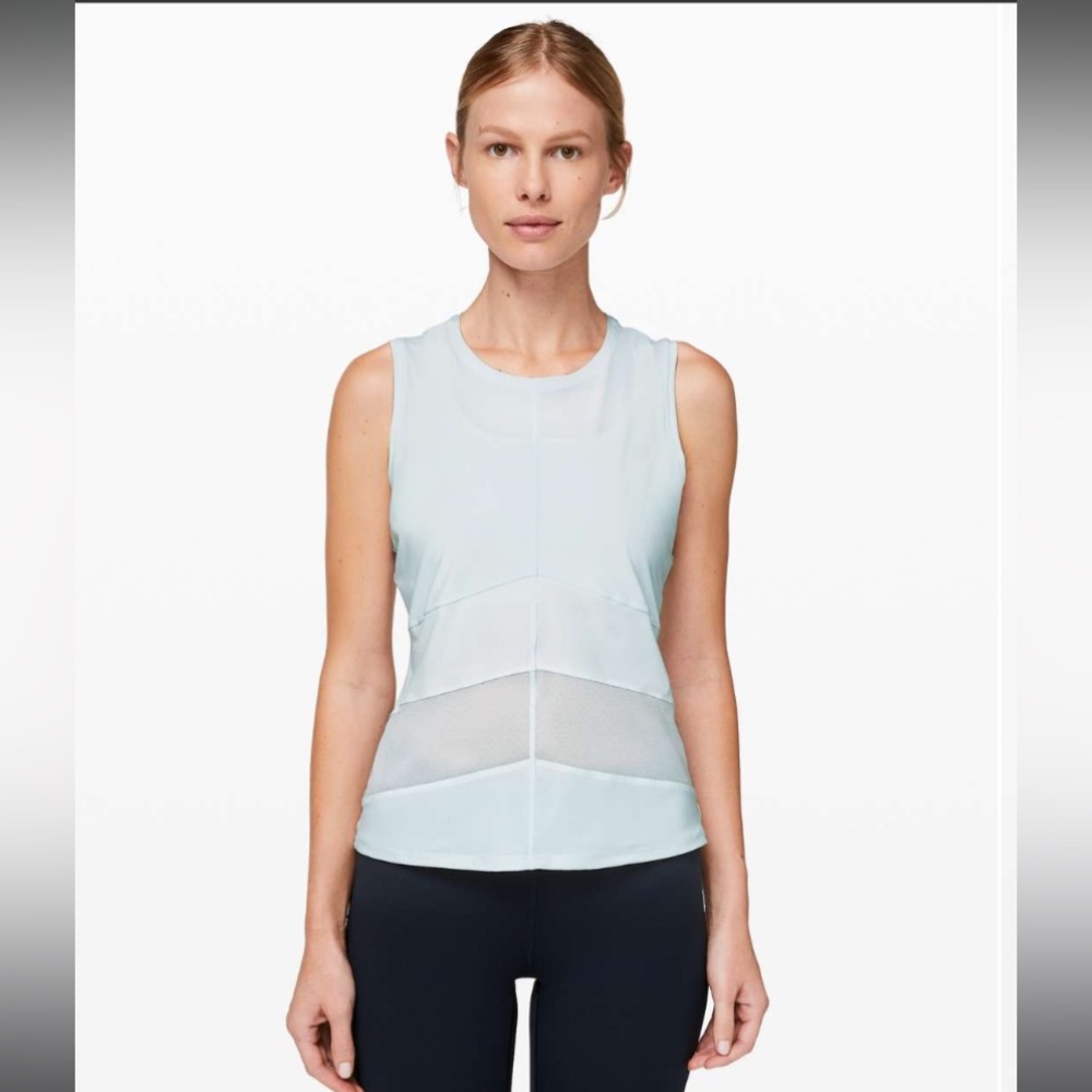 Lululemon Court Crush Tank Almost Blue Size 4